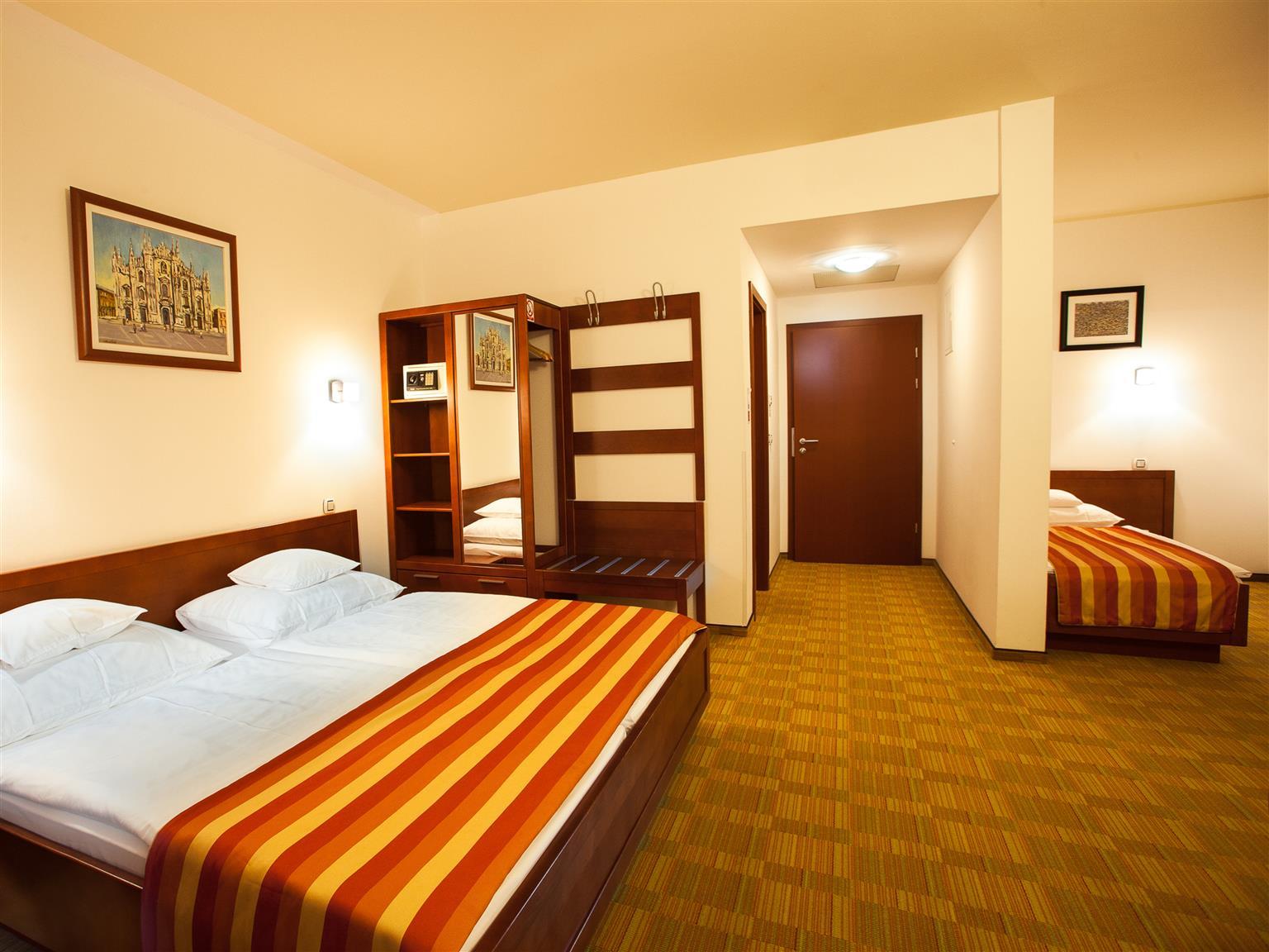 Western Airport Stella 3* Velika Mlaka